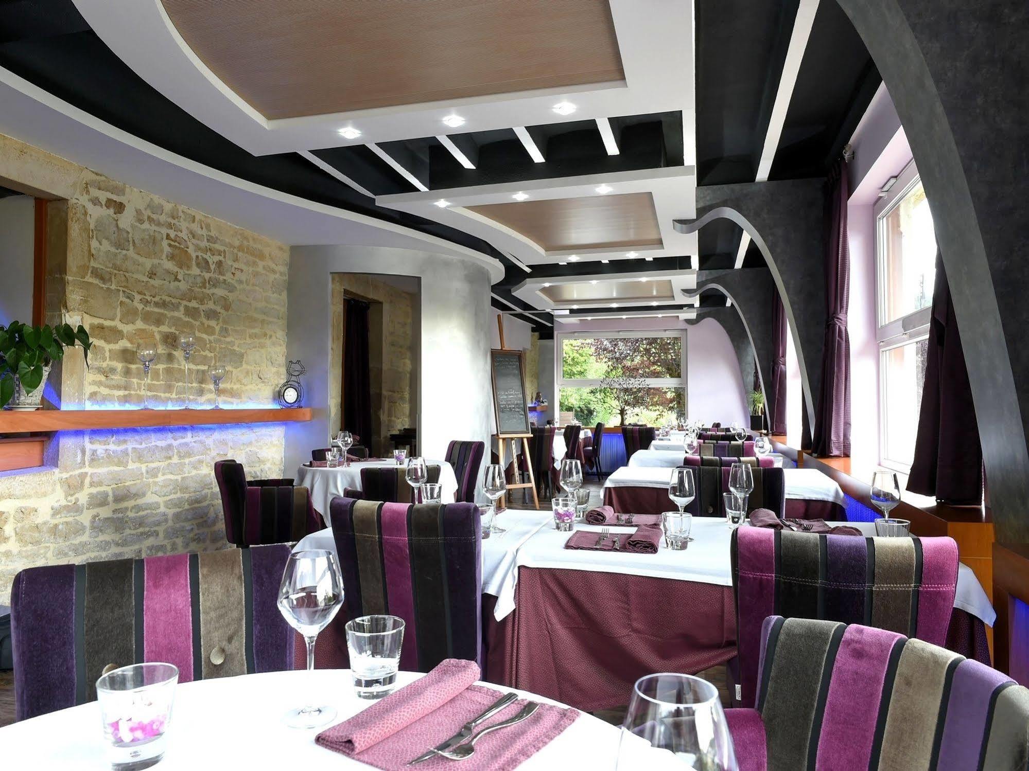 Auberge Des Moulins Pont-Les-Moulins Exteriör bild
